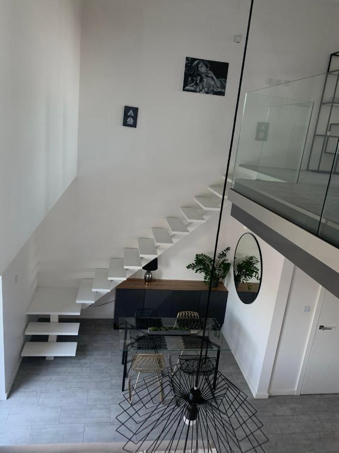 Two-Levels Penthouse With A Garden In The City Center Appartement Łódź Buitenkant foto