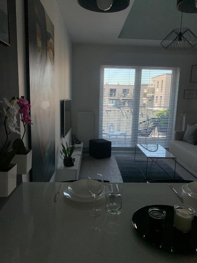 Two-Levels Penthouse With A Garden In The City Center Appartement Łódź Buitenkant foto